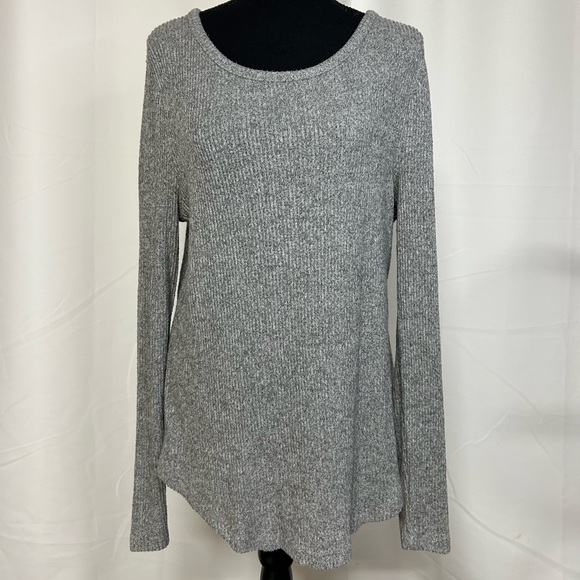 Gray Old Navy Sweater| Size: Large - Picture 1 of 3